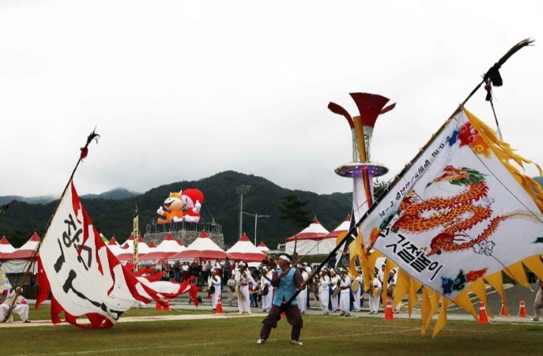 https://source.festivalplus.co.kr/img/2025/05/img_20250522_162217735.jpeg