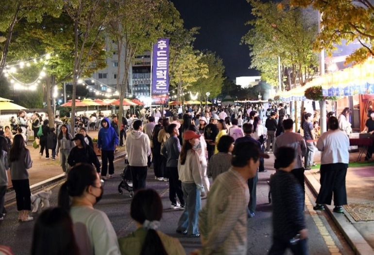 https://source.festivalplus.co.kr/img/2025/05/img_20250522_162251361.jpeg